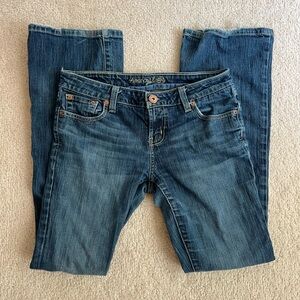 American Eagle Outfitters Women's Dark Blue Straight Leg Jeans